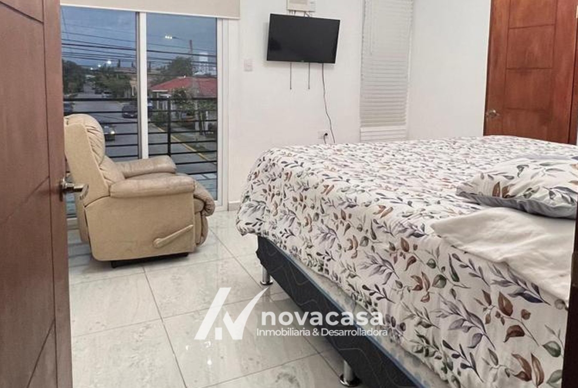 Habitaciones del townhouse en Residencial Costa del Sol