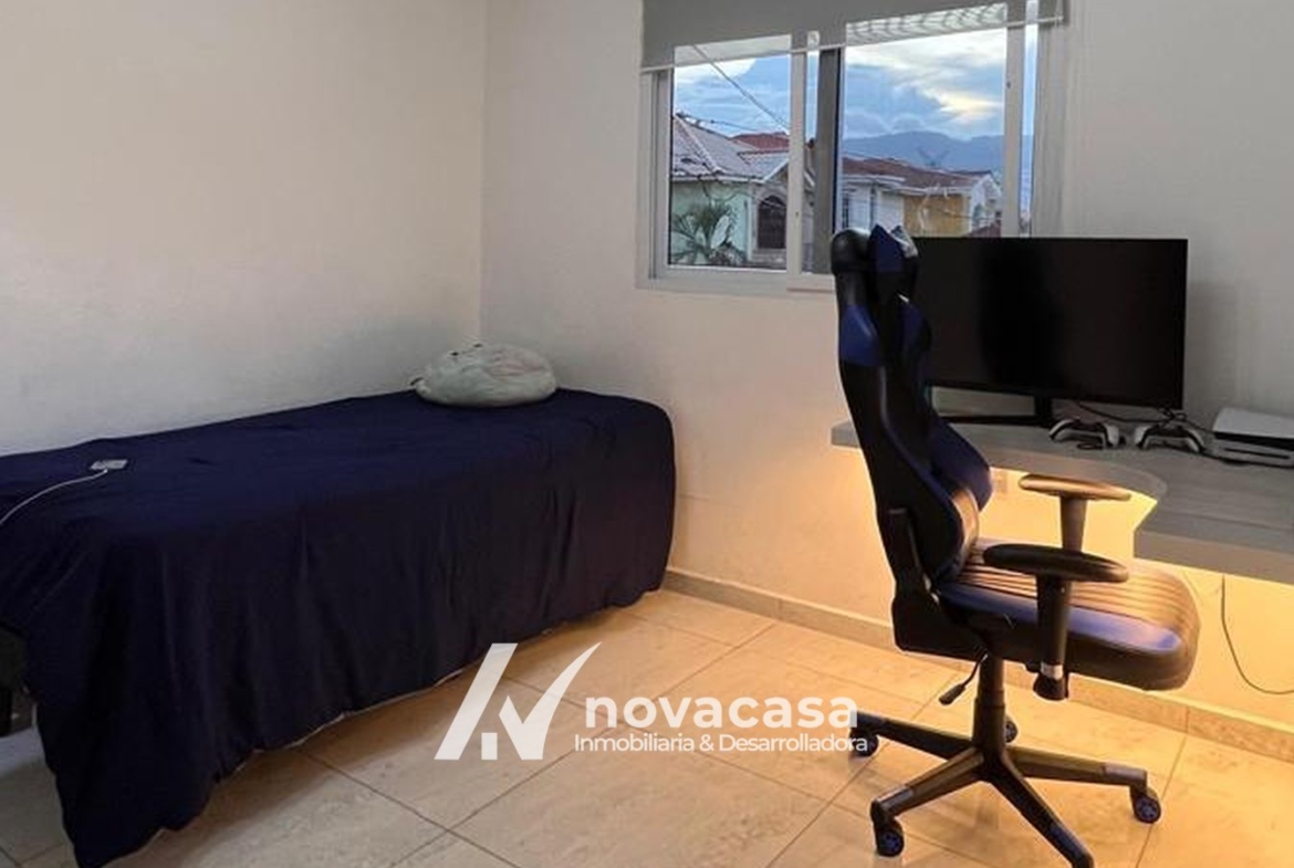 Habitaciones del townhouse en Residencial Costa del Sol
