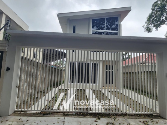 Casa en venta en Residencial Los Álamos II, San Pedro Sula