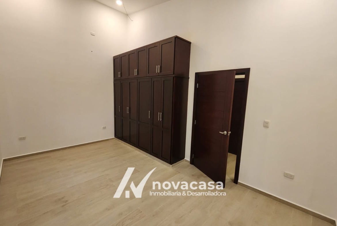 Casa en venta en Residencial Los Álamos II, San Pedro Sula