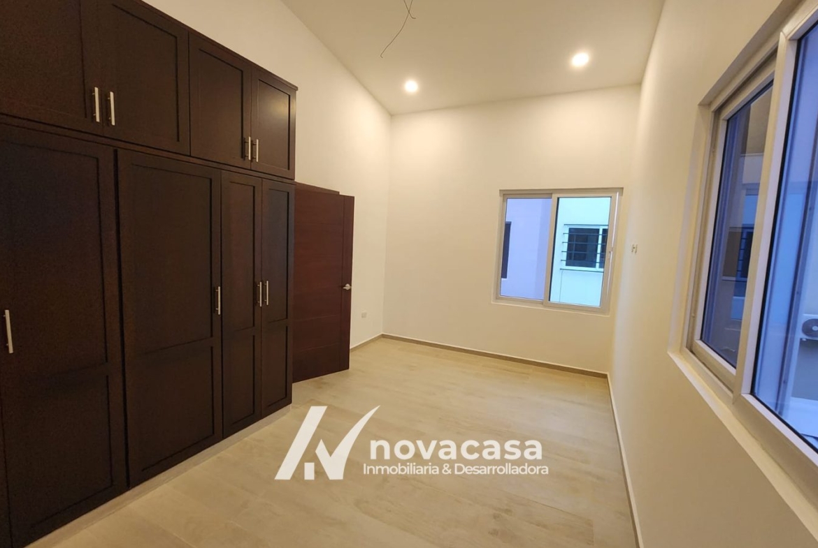 Casa en venta en Residencial Los Álamos II, San Pedro Sula