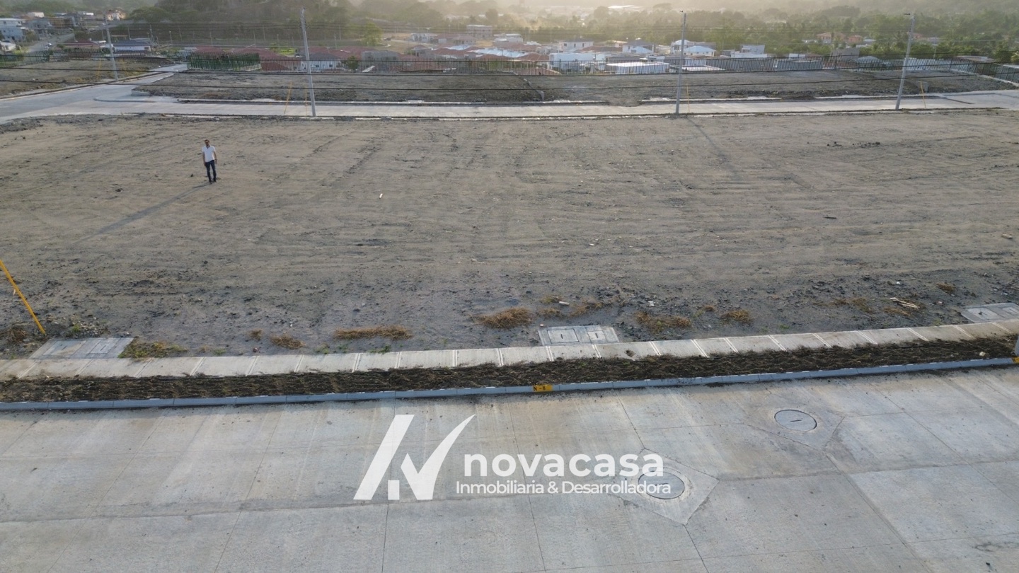 n8n9-altos-de-valencia-12-lotes-vista-frontal-08 Lotes en venta en Residencial Altos de Valencia, San Pedro Sula
