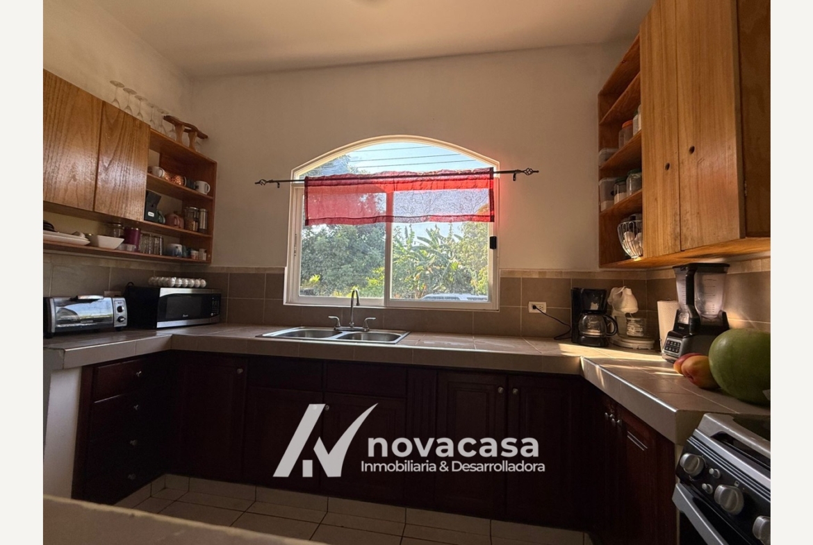 Casa Nora — Residencial Toledo, San Pedro Sula