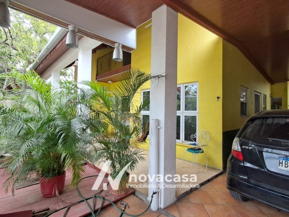 Casa en venta en Residencial Los Naranjo, San Pedro Sula