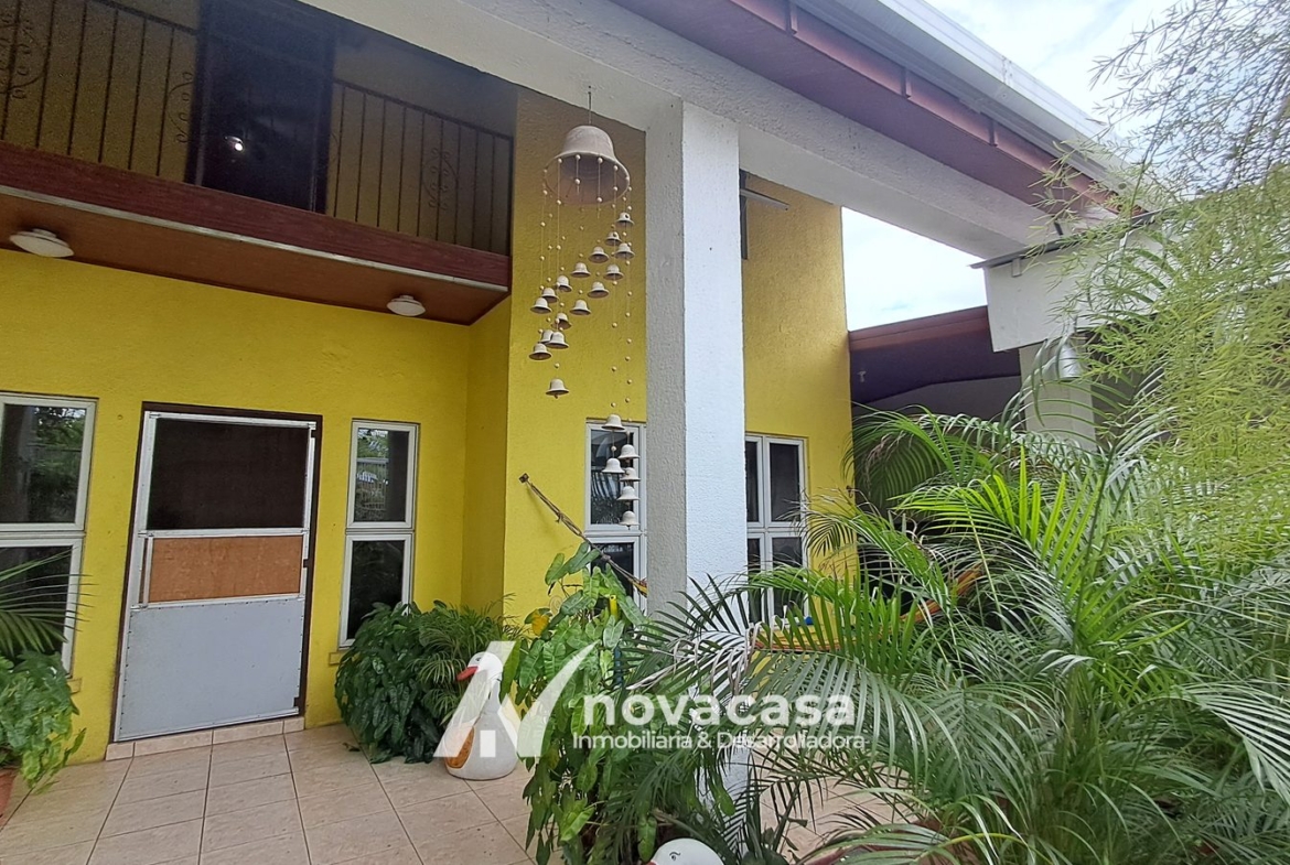 Casa en venta en Residencial Los Naranjo, San Pedro Sula