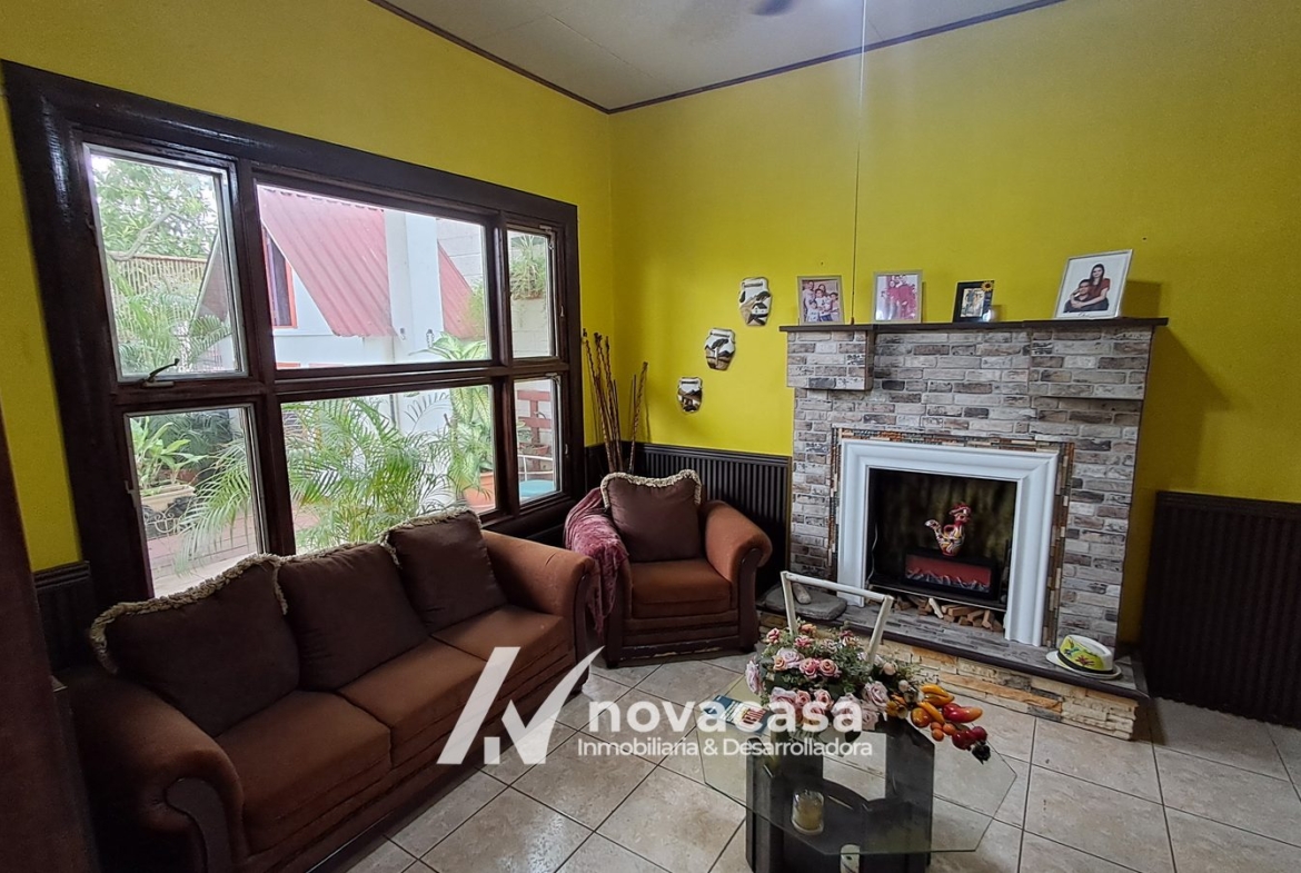 Casa en venta en Residencial Los Naranjo, San Pedro Sula
