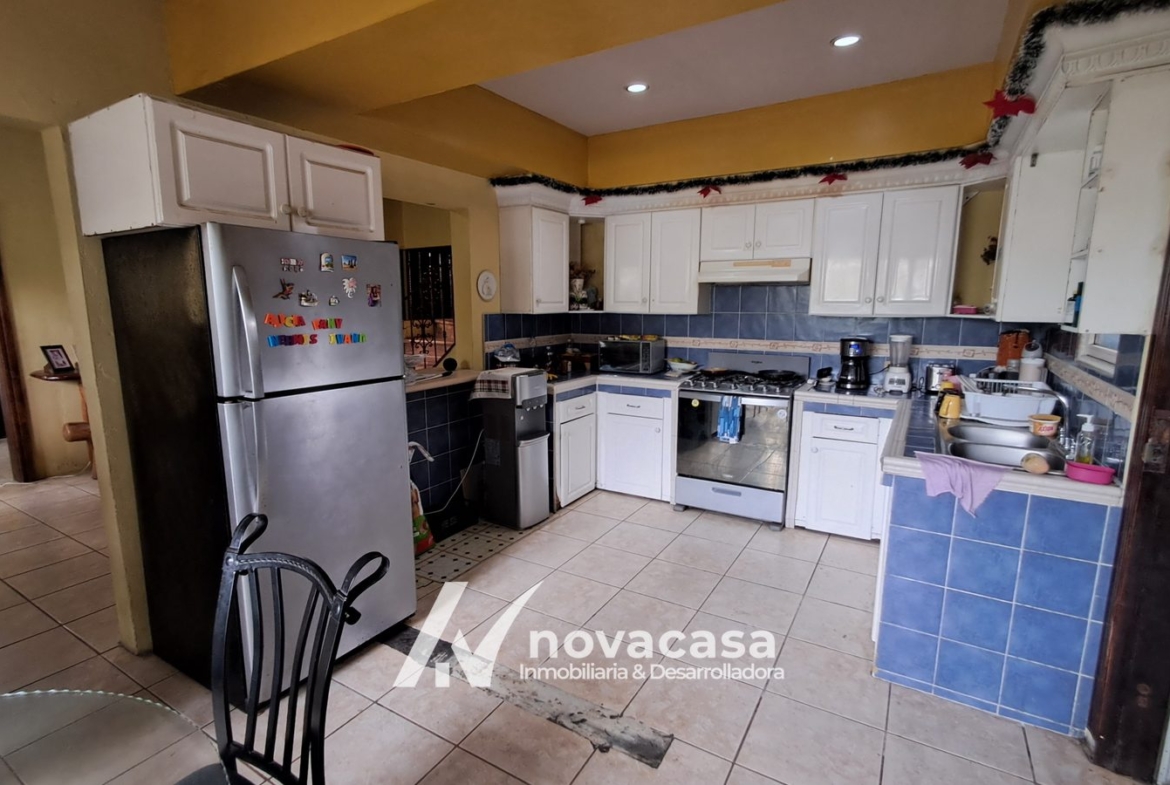 Casa en venta en Residencial Los Naranjo, San Pedro Sula