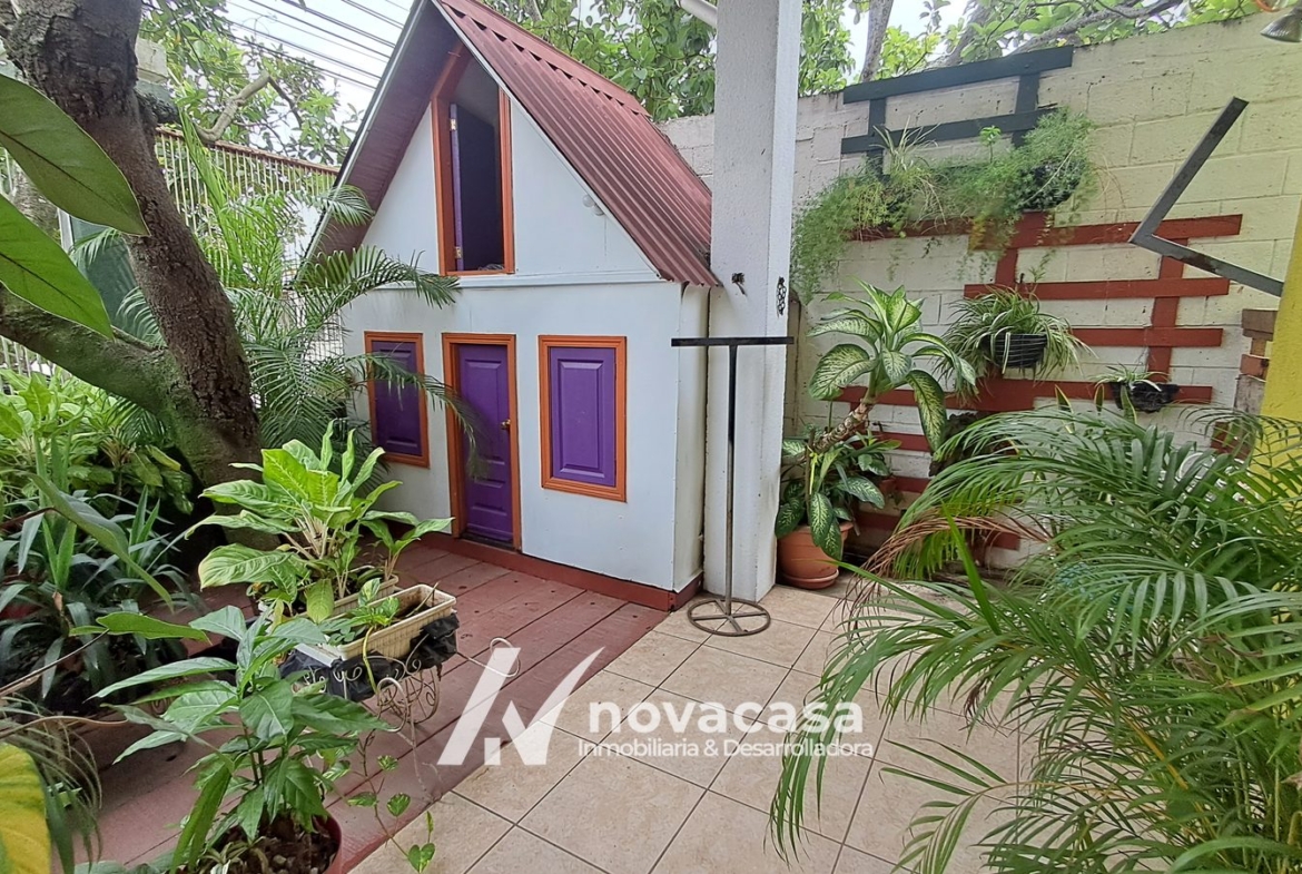 Casa en venta en Residencial Los Naranjo, San Pedro Sula